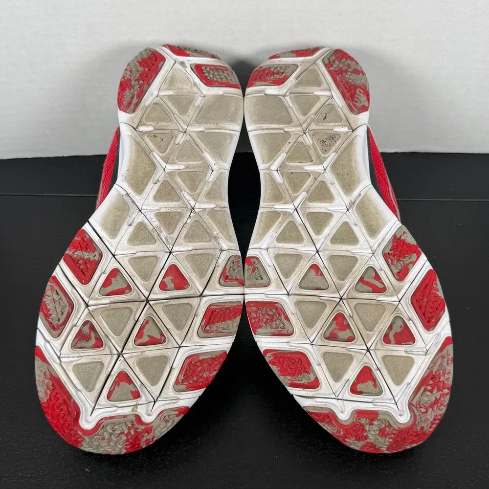 Nike Mens Size 9.5 Ohio State Buckeyes Free Trainer V7 Training Shoes AA0881-605
